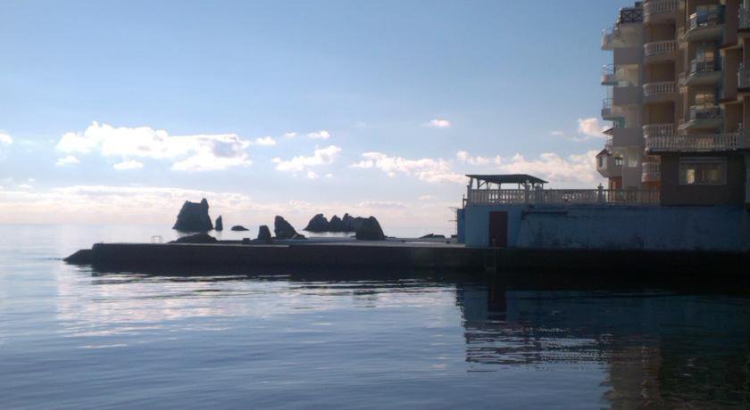 Гостиница Санта Барбара Утес-27